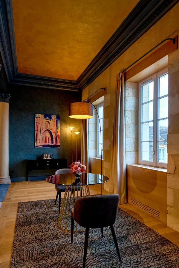 La Chapelle, Les Suites Du Palais, L'Unique 5 Etoiles De Nevers, Suite D'Exception, By Primo C0Nciergerie Luaran gambar
